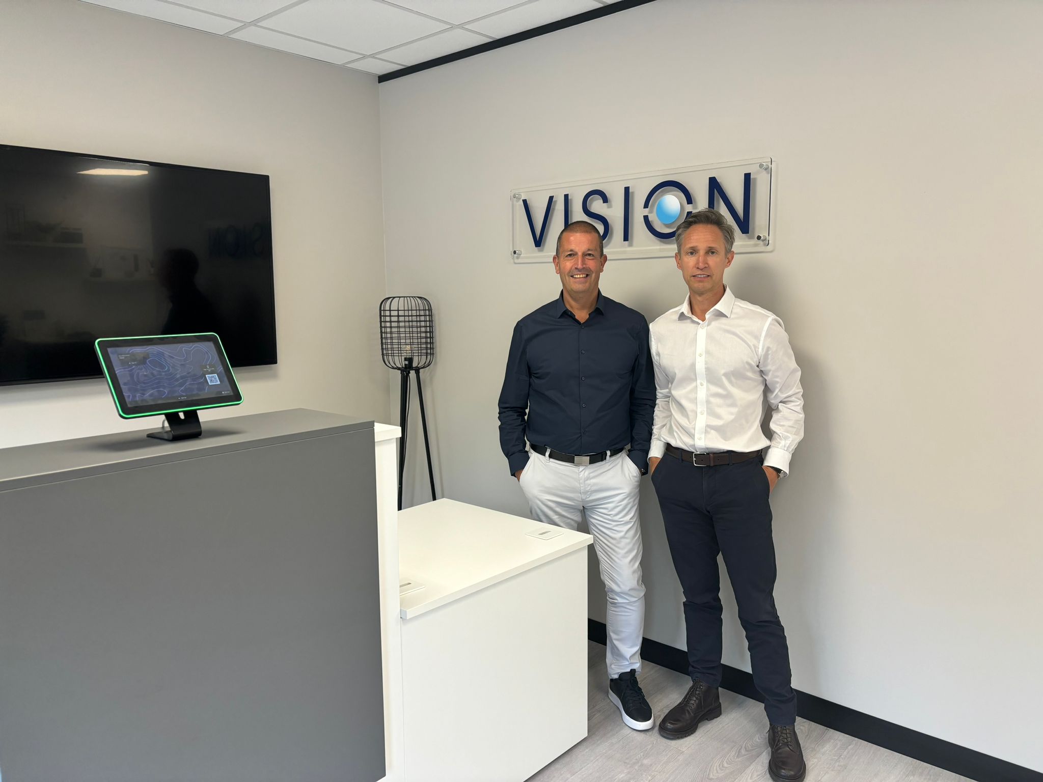 Working together, worker smarter